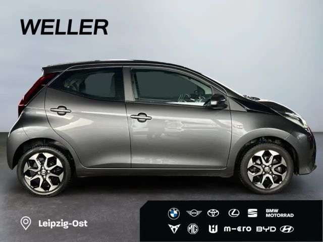 Toyota Aygo Hatchback Play Team D X-play