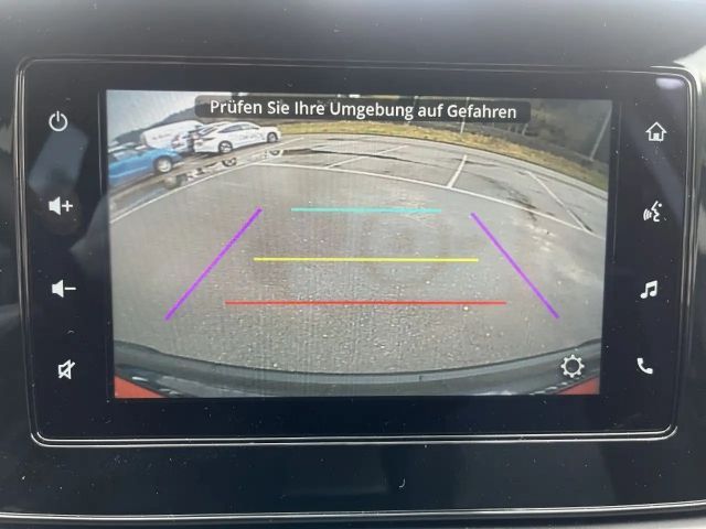 Suzuki S-Cross Hybrid