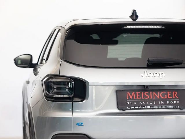 Jeep Avenger Full-Electric Summit