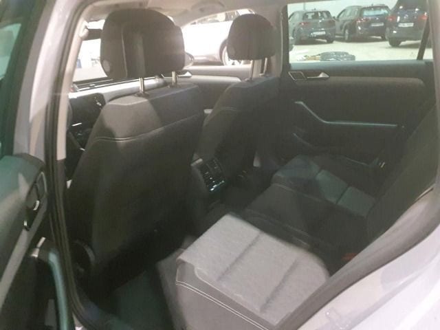 Volkswagen Passat 1.5 TSI Business Variant