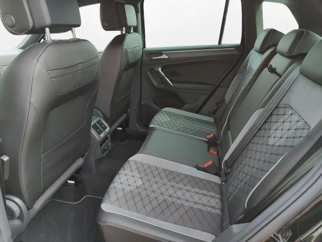 Volkswagen Tiguan 4Motion R-Line