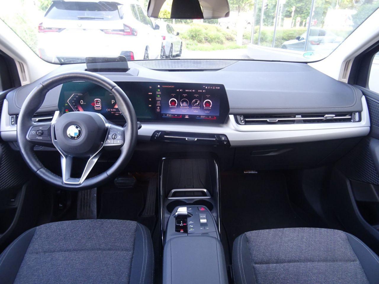 BMW 223 223i