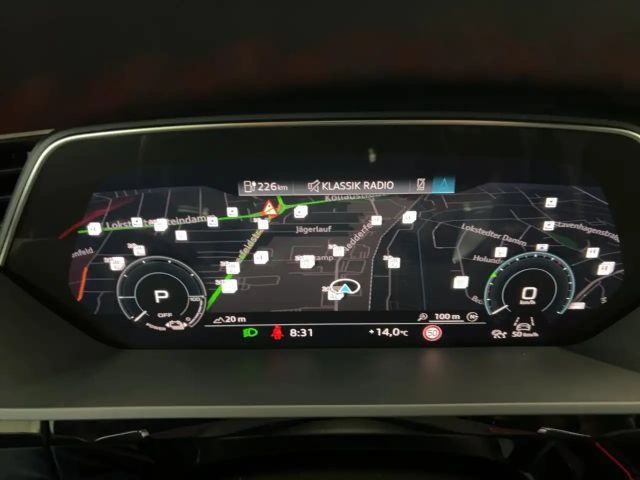 Audi Q8 e-tron 50 Quattro S-Line