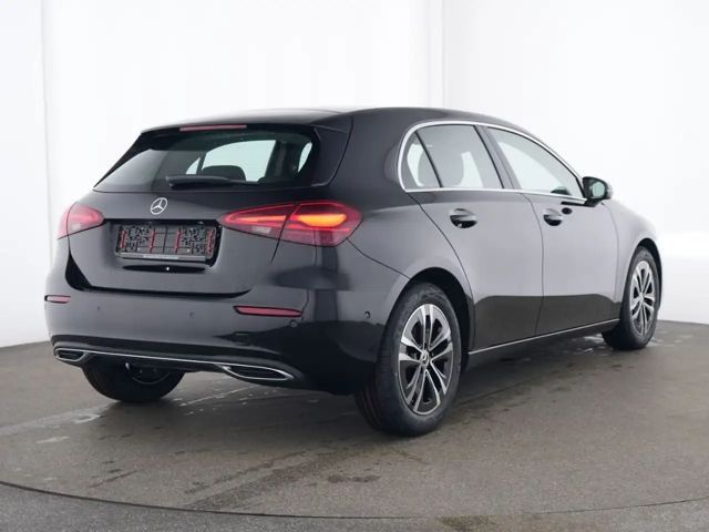 Mercedes-Benz A 180 Progressive