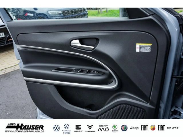 Jeep Avenger Full-Electric Summit