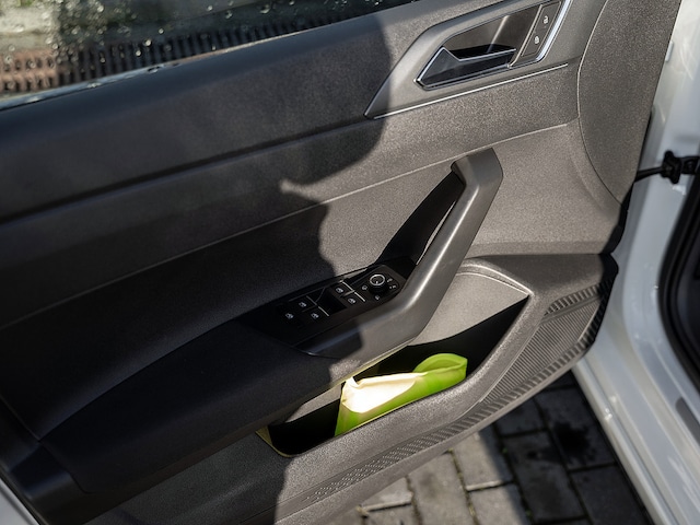 Volkswagen Taigo 1.0 TSI DSG R-Line