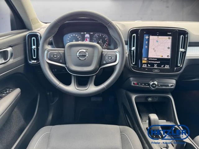 Volvo XC40 Momentum T3