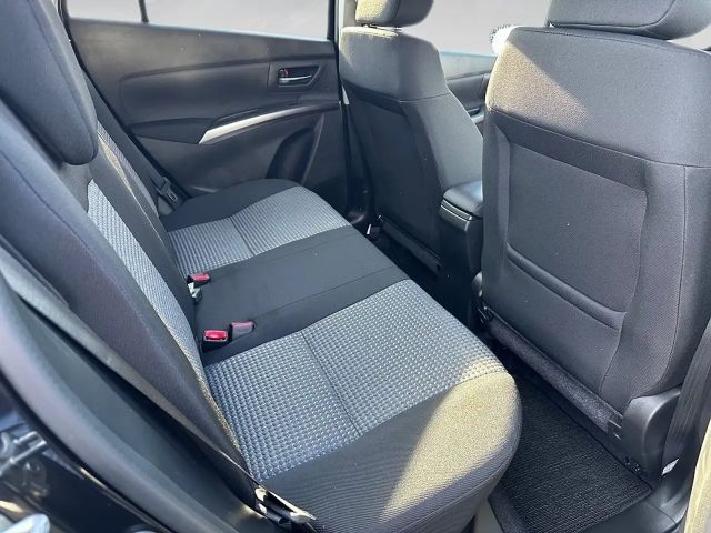 Suzuki S-Cross AllGrip Hybrid