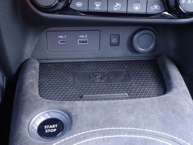 Nissan Juke N-Design 1.6 HYBRID 4AMT Bose 360°