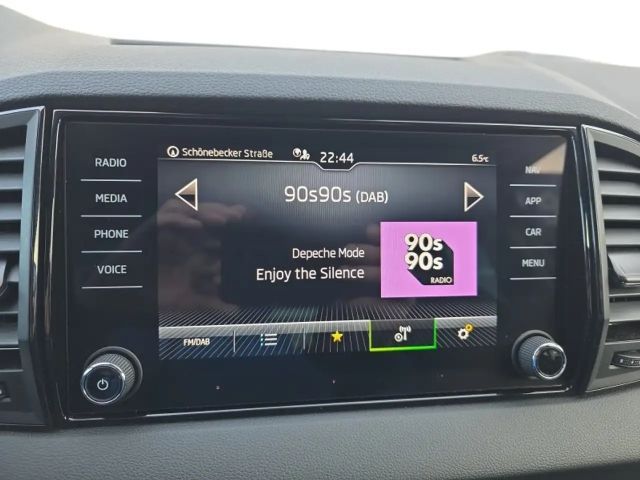 Skoda Karoq 1,0TSI 115PS Navi/LED/ACC/Kamera/Winterp.    **