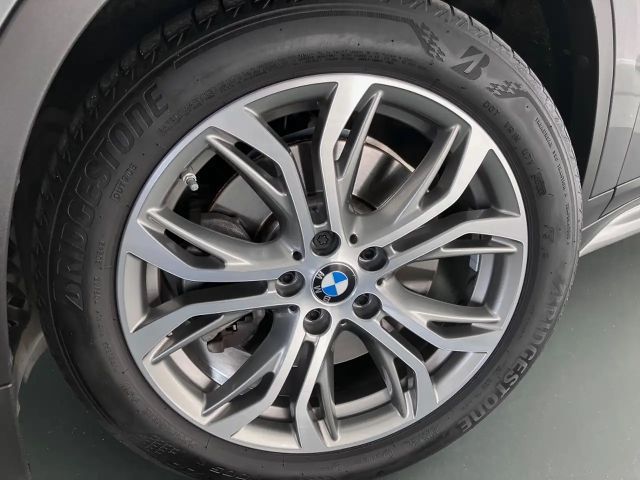 BMW X1 xDrive25e