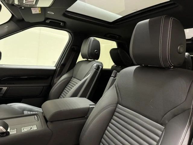 Land Rover Discovery 3.0 S