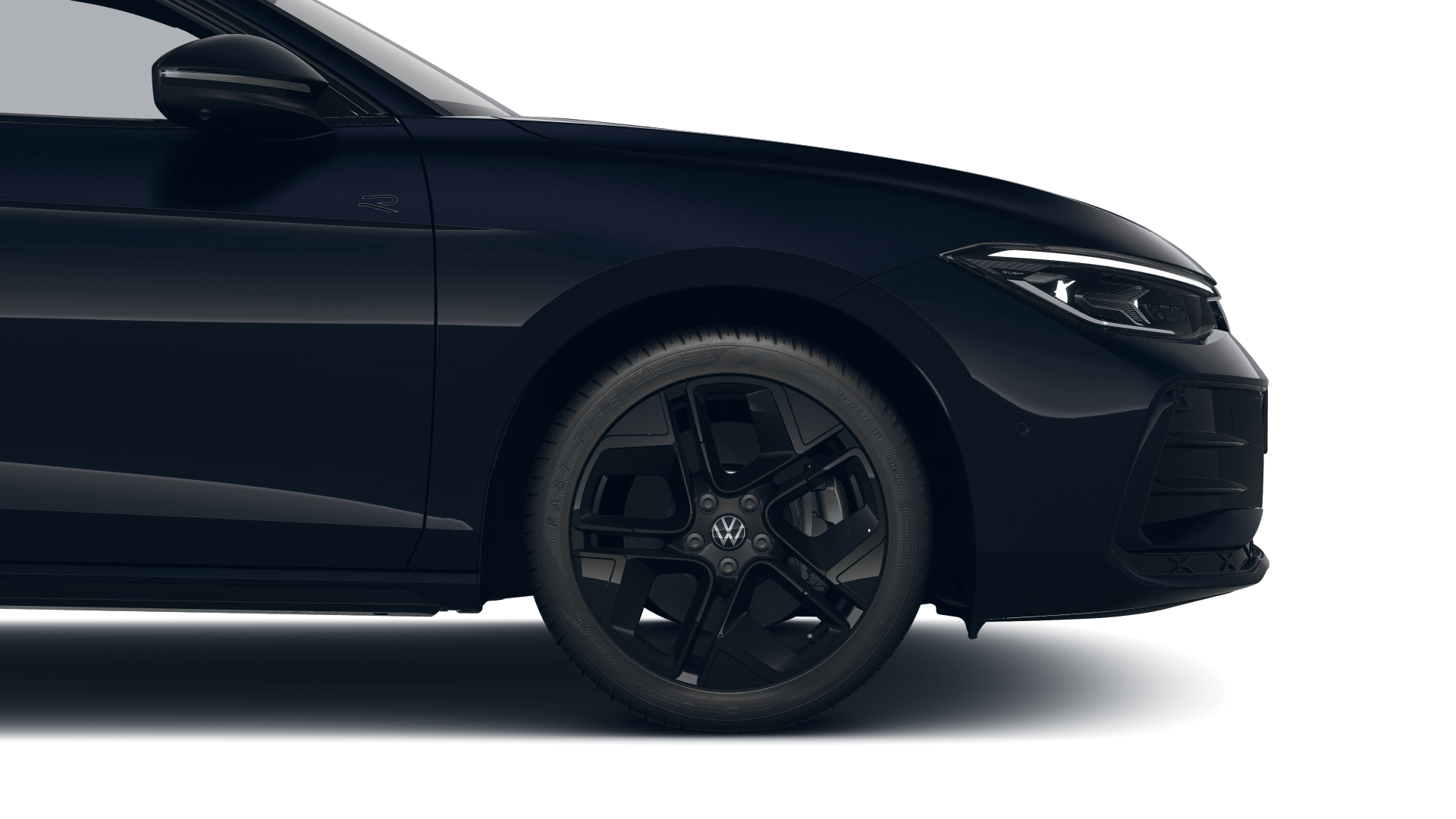 Volkswagen Passat 1.5 eTSI DSG R-Line