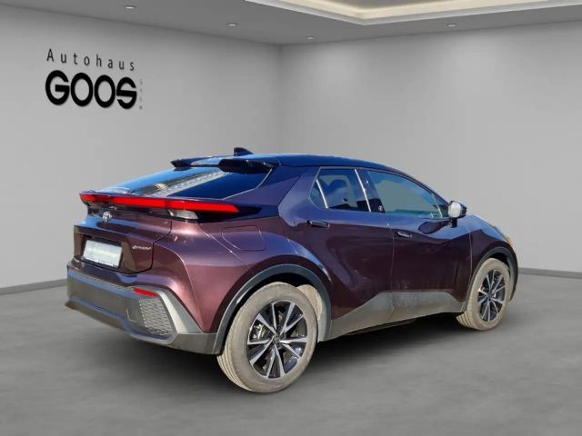 Toyota C-HR Hybride Plug-in Team D