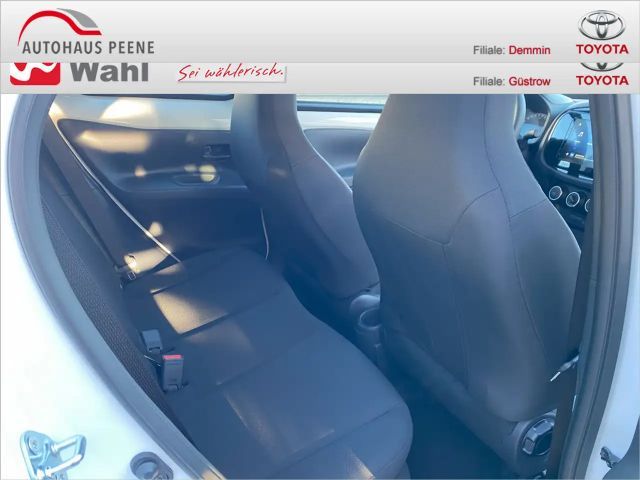 Toyota Aygo X 1.0 VVT-i Play