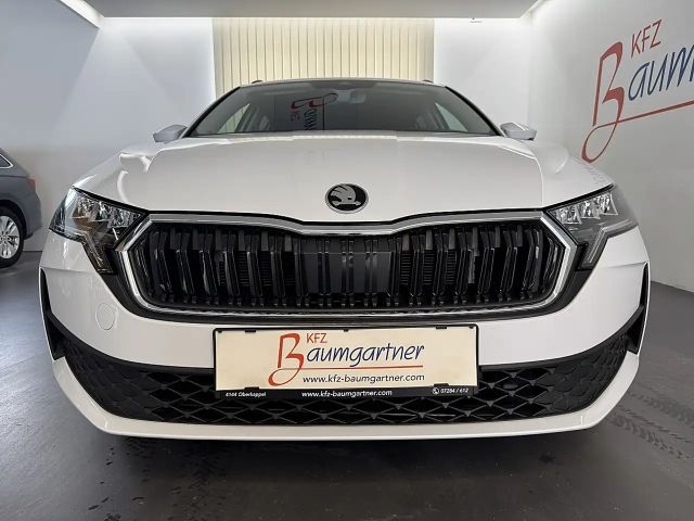 Skoda Octavia Kombi 2,0TDI *LED*AHK*Tempomat*Getönte Scheiben...