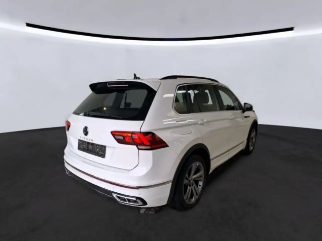 Volkswagen Tiguan 1.5 TSI DSG R-Line