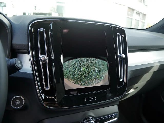 Volvo XC40 Dark Plus