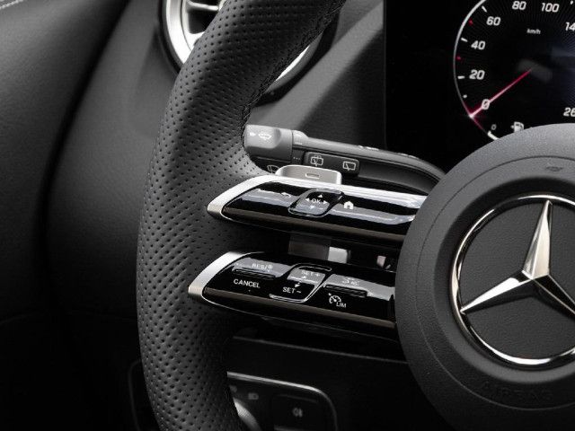 Mercedes-Benz GLA 220 4MATIC GLA 220 d