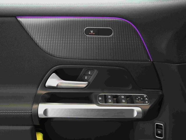 Mercedes-Benz EQB 250