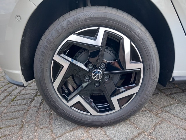 Volkswagen Polo 1.0 TSI DSG R-Line