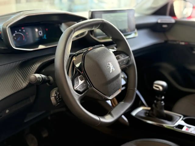 Peugeot 208 Allure Pack PureTech