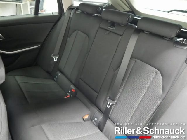 BMW 318 318i Touring