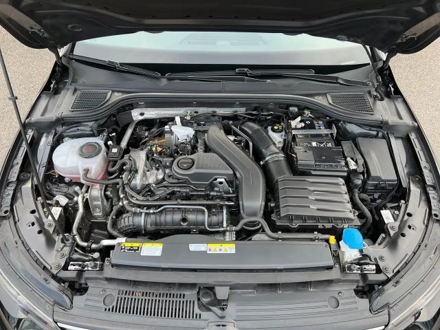 Volkswagen Golf ACT Plus