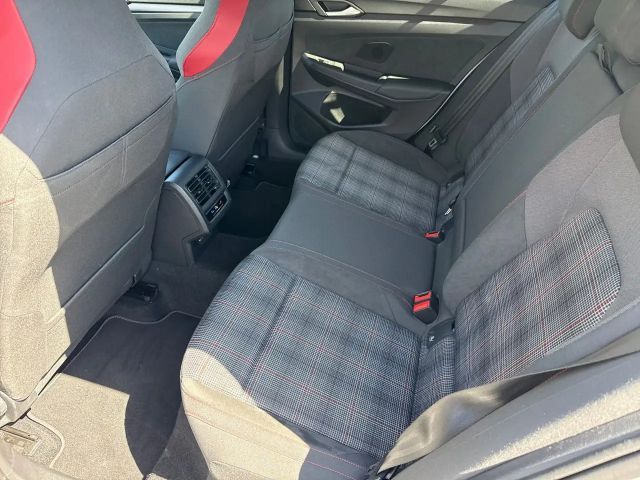 Volkswagen Golf 2.0 TSI DSG GTI