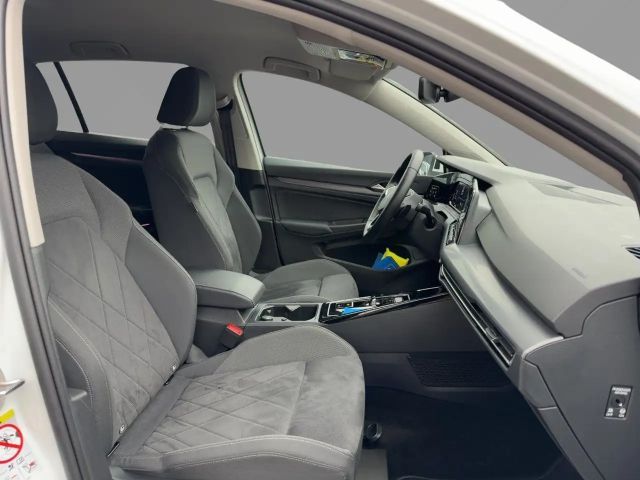 Volkswagen Golf DSG Style