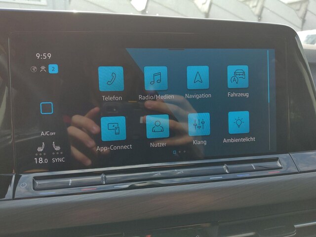 Volkswagen Golf 1.5 TSI DSG