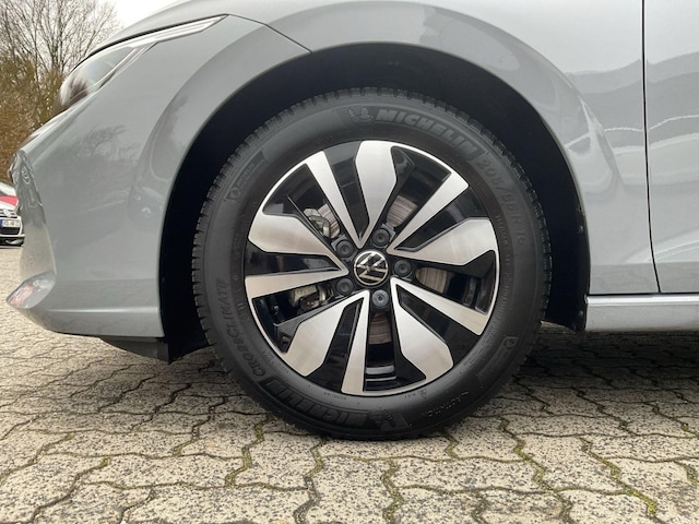 Volkswagen Golf 1.5 eTSI DSG Golf VIII