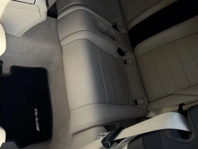 Mercedes-Benz C 200 AMG Line Coupé