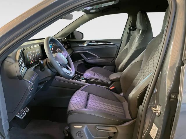 Volkswagen Tiguan R-Line eHybrid