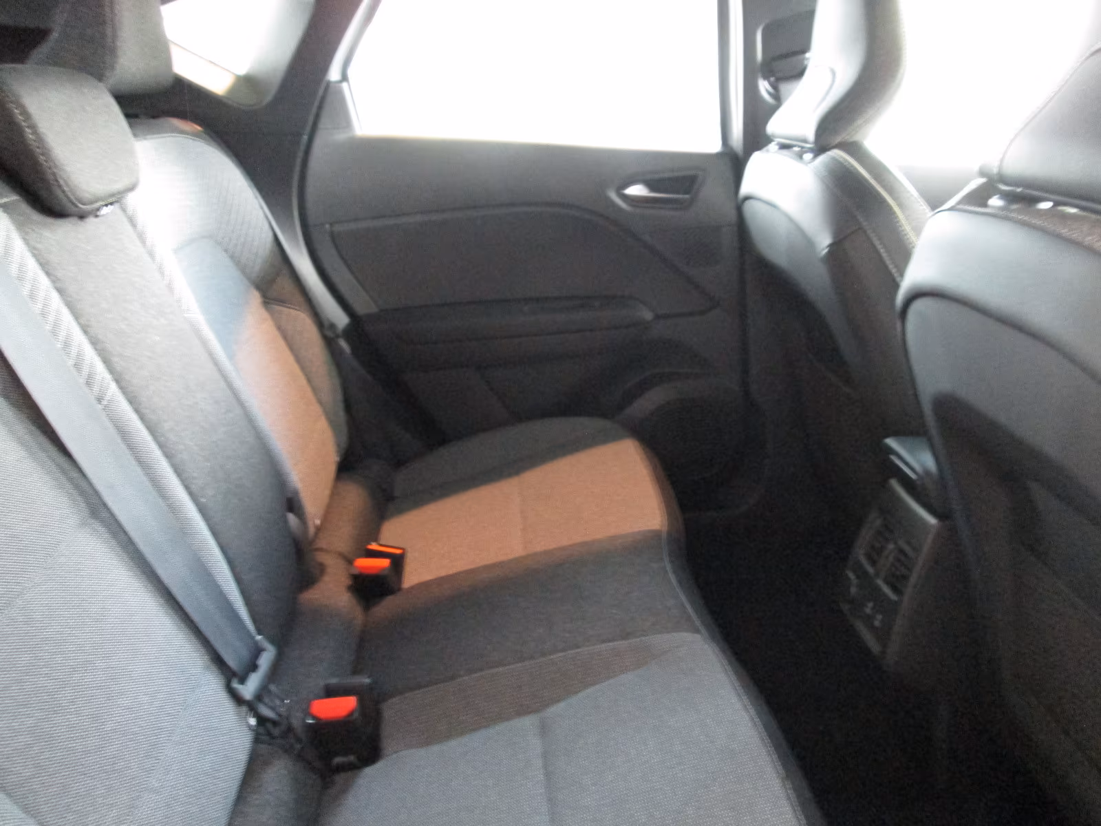 Renault Captur EDC Hybrid Techno