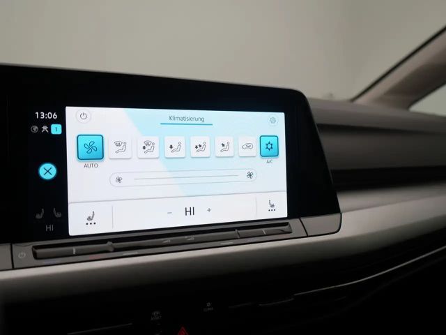 Volkswagen Golf DSG Golf VIII Life Variant