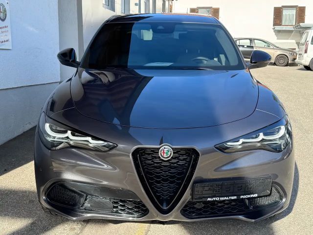Alfa Romeo Stelvio Q4 Veloce