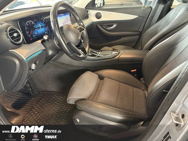 Mercedes-Benz E 220 AVANTGARDE E 220 d Estate