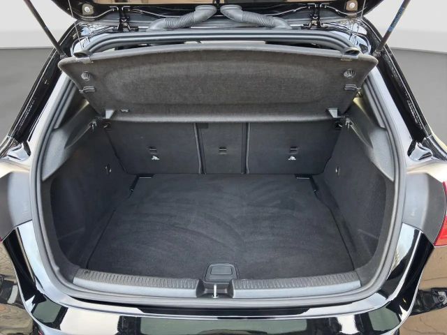 Mercedes-Benz A 200 4MATIC A 200 d AMG Line