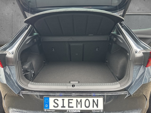 Cupra Formentor 1.5 eTSI Navi Digitales Cockpit LED Sperrdiff. ACC El. Heckklappe