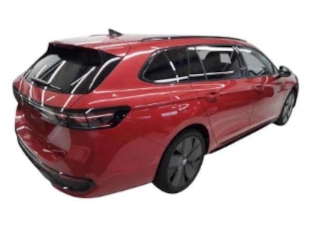 Volkswagen Passat R-Line Style eHybrid