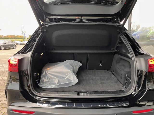 Mercedes-Benz EQA 350 4MATIC AMG Line