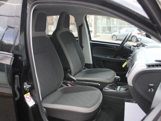 Volkswagen e-up! Plus Style