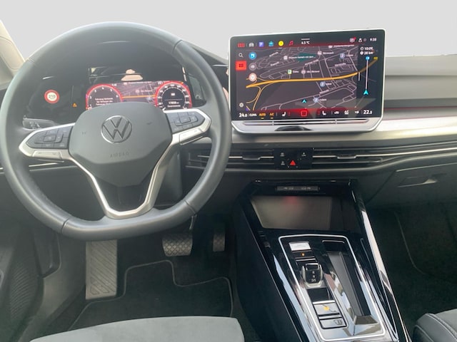 Volkswagen Golf 1.5 eTSI DSG Golf VIII Style