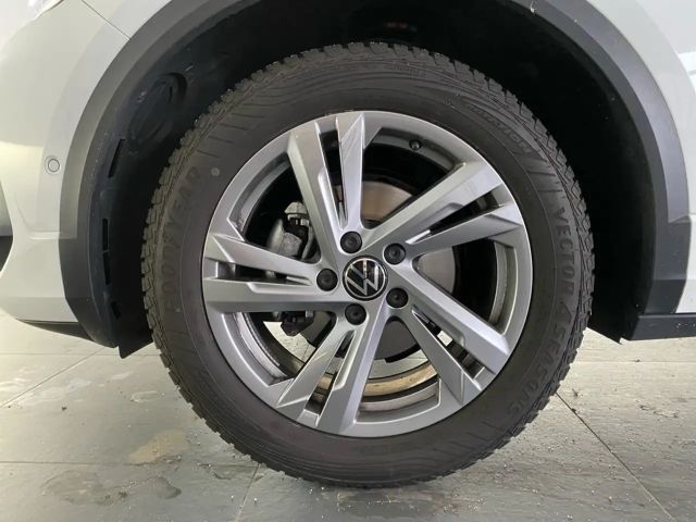 Volkswagen T-Roc 1.5 TSI DSG R-Line