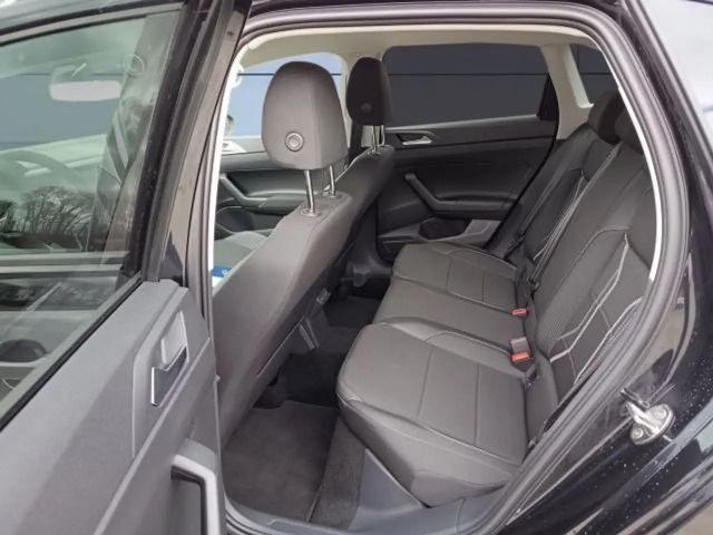 Volkswagen Taigo 1.5 TSI DSG Style