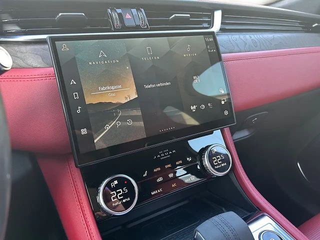 Jaguar F-Pace AWD P400e R-Dynamic