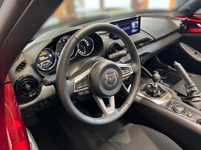 Mazda MX-5 Prime-line RF SkyActiv