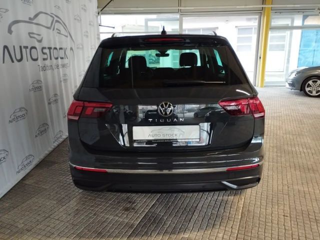 Volkswagen Tiguan 1.5 TSI Life