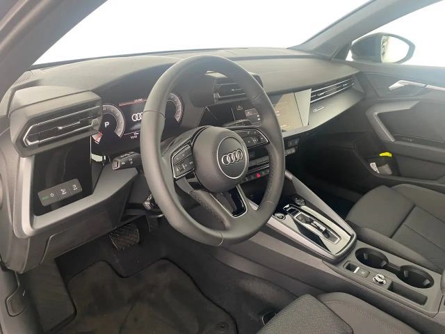 Audi A3 30 TFSI Sedan